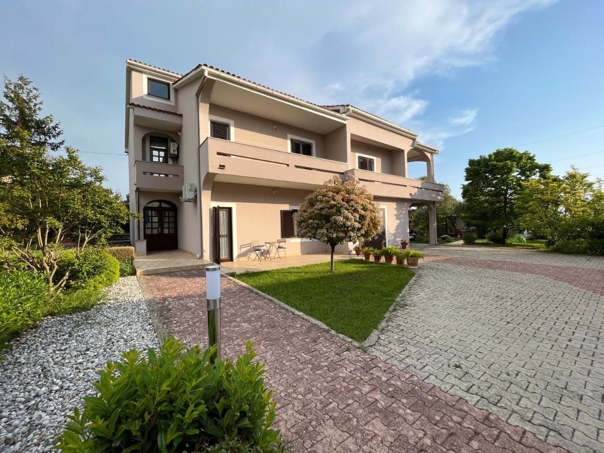 Apartment Lina Zadar Exterior foto